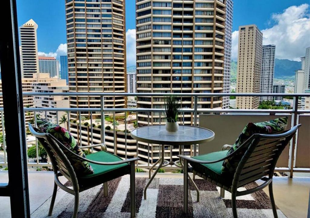 Waikiki Apartment | 1519 Ilikai Collection 9 Beachfront Resort recently upgraded