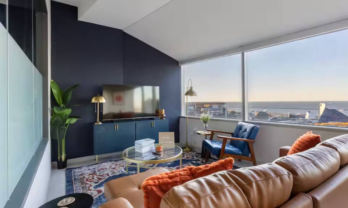 Downtown Cleveland Apartment | ADA Accessible - Downtown CLE - Walk to Stadiums
