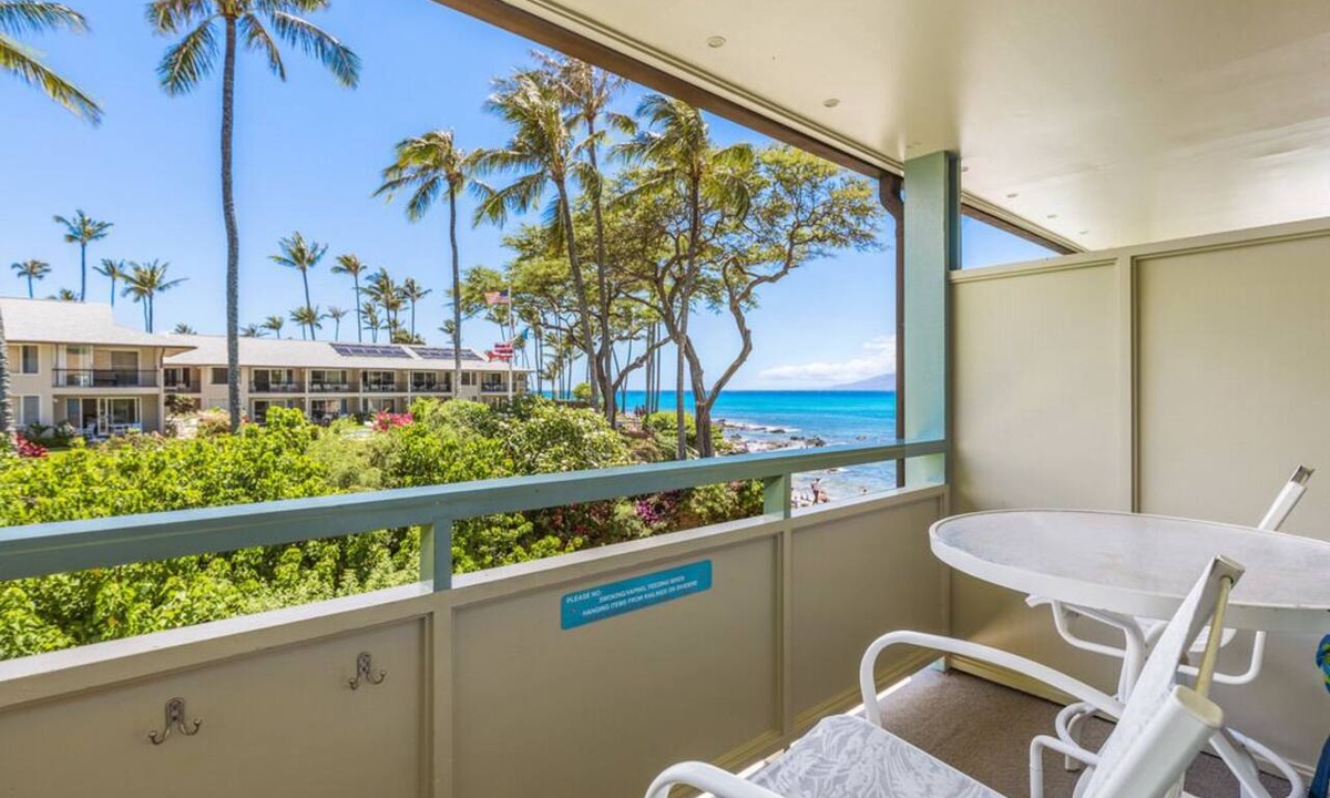 Napili Condo | Aloha Condos, Napili Bay Resort, Condo 211, Beach View