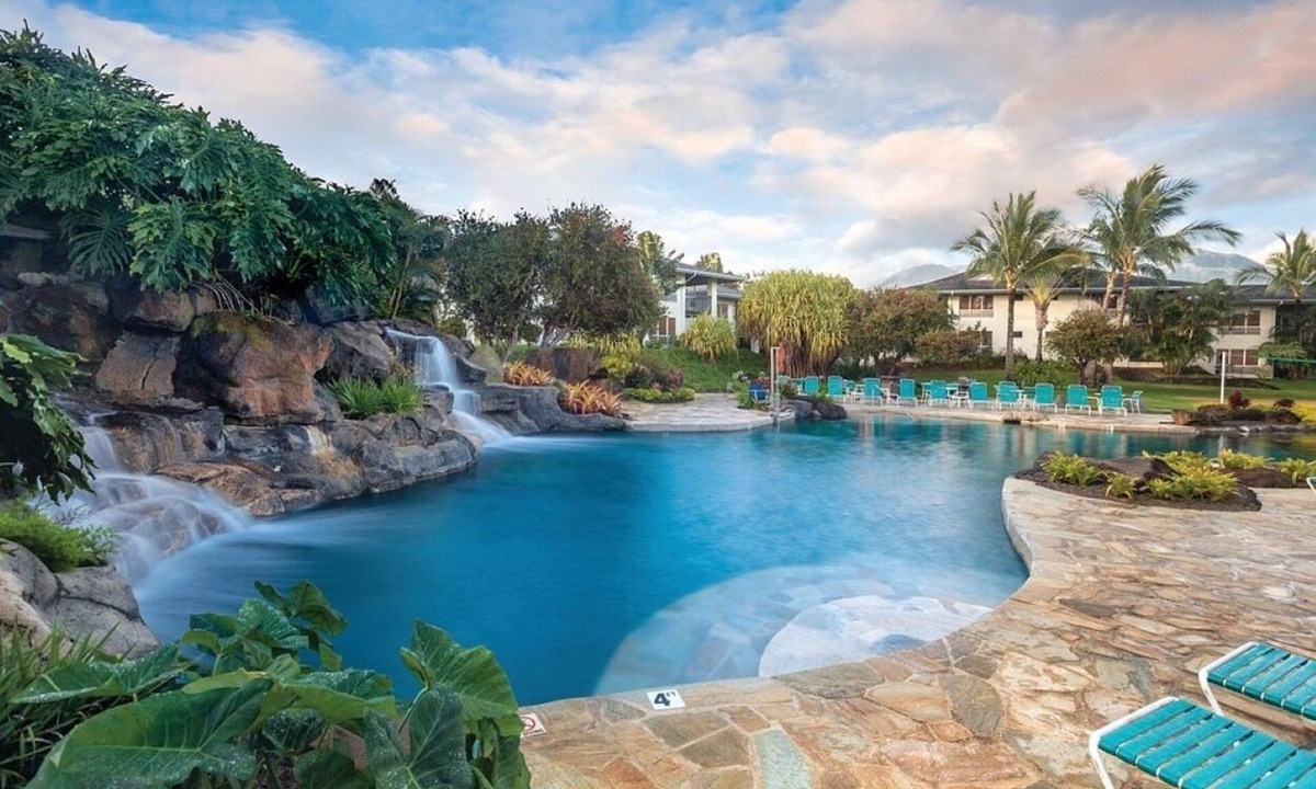 Princeville Resort | Bali Hai 1-bedroom resort in fantastic Princeville with Pool & Hot tub