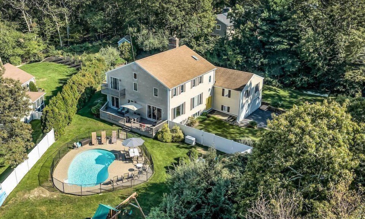 Centerville House | Cape Cod Vacation Haven w/Heated Pool RPAM017