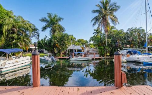 Citrus Isles House | Charming 2BR Waterfront House