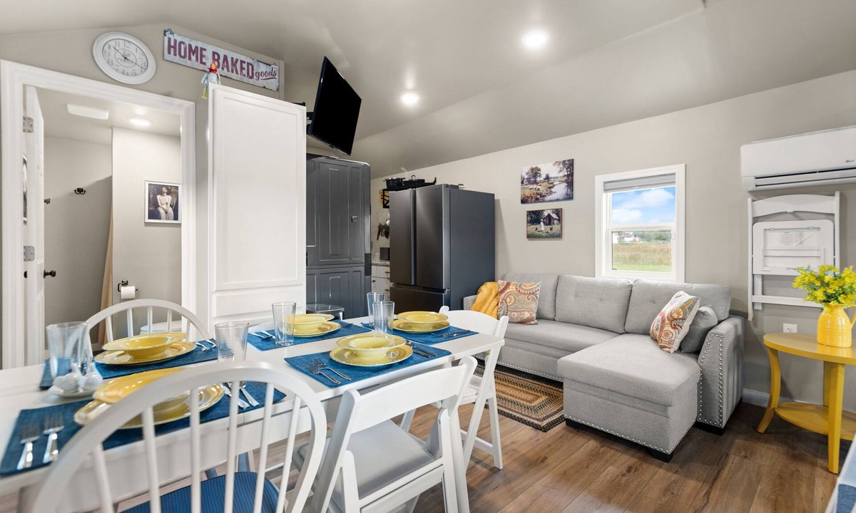 Lancaster Cottage | Charming Tiny House on the Farm
