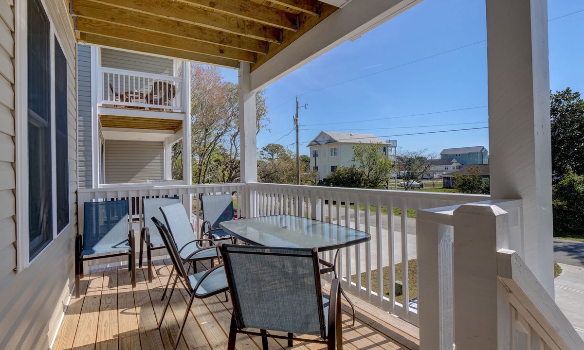 Wilmington Beach House | Coastal Breeze - Updated duplex on quiet street