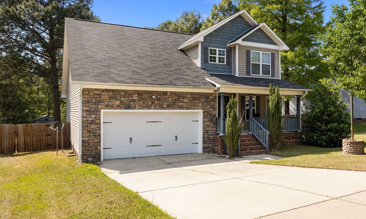 Olivia House | Colonial Hills Hideaway