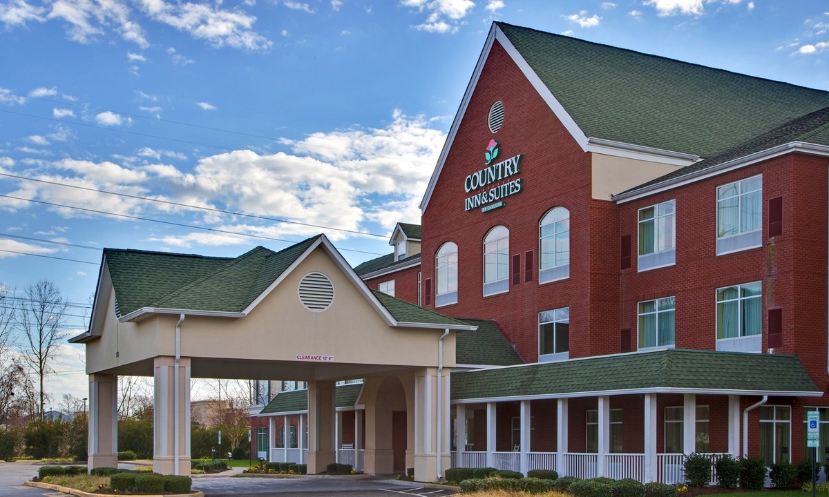 Coliseum Central Hotel | Country Inn & Suites by Radisson, Hampton, VA