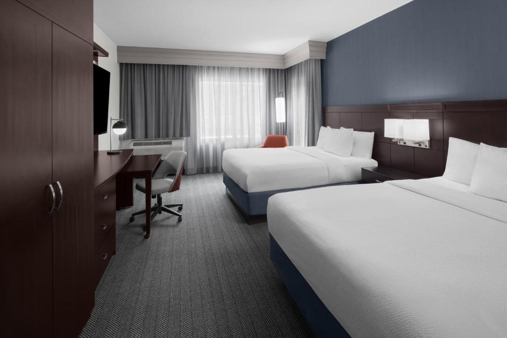 University Circle Hotel | Courtyard Cleveland University Circle