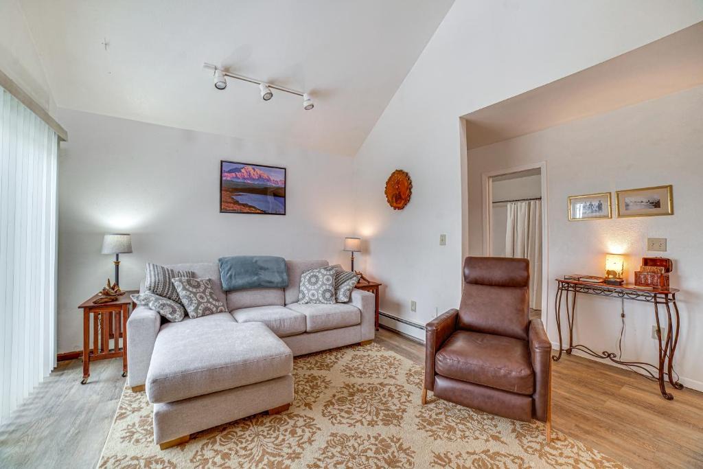 University Area Apartment | Cozy Anchorage Vacation Rental Near Hospitals!