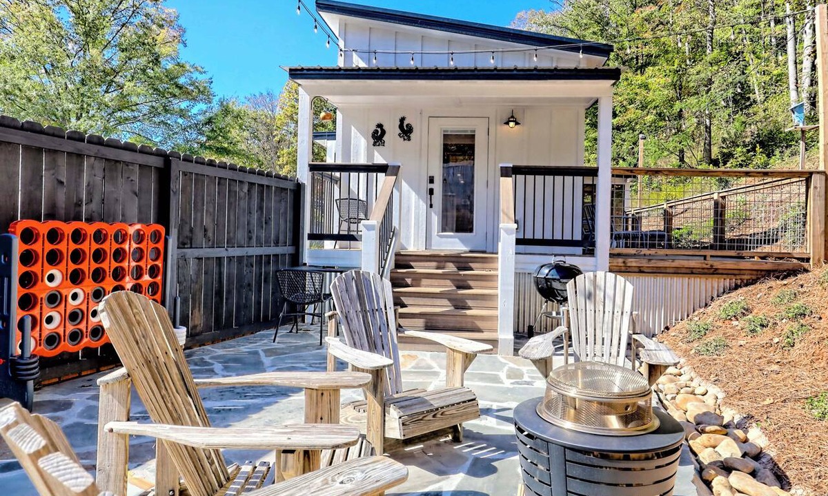 Hayesville House | Cozy tiny house located on a modern homestead with 100+ acres of private forest.
