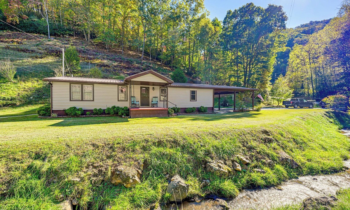 Sylva House | Creek Access & Spacious Yard: Quiet Sylva Home!
