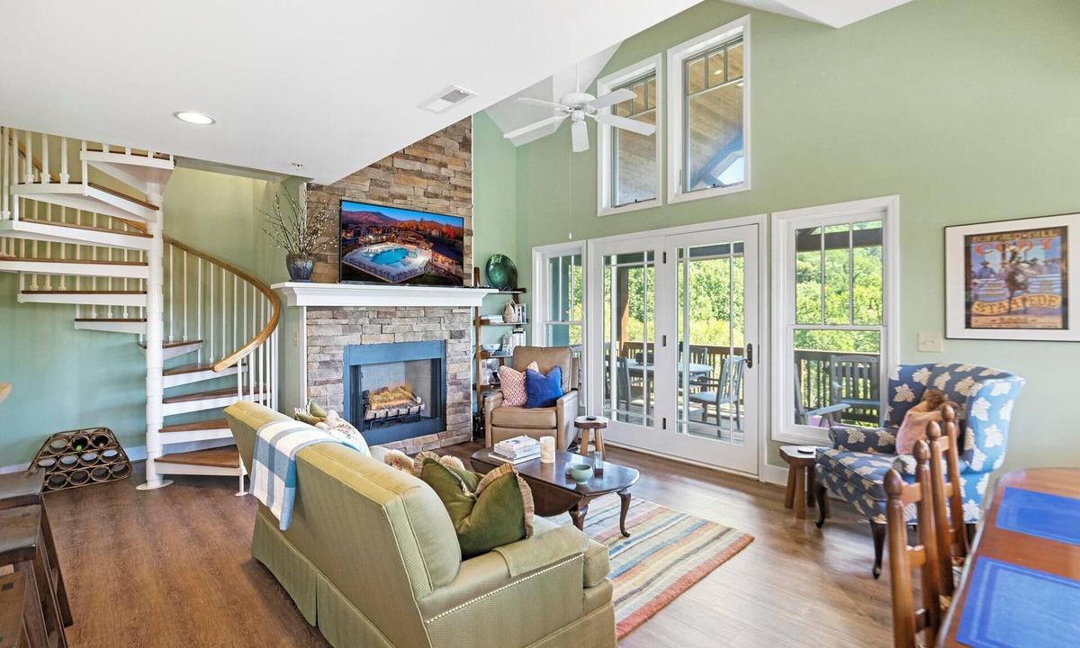 Foscoe Condo | Echota Wintergreens 1632- Mtn Condo, Gated Resort, Indoor/Outdoor Pools & Hot Tu