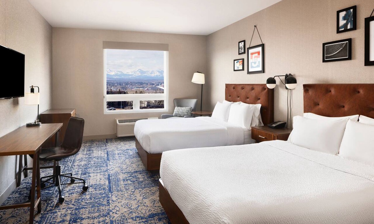 Calgary Hotel | Four Points by Sheraton Calgary Airport
