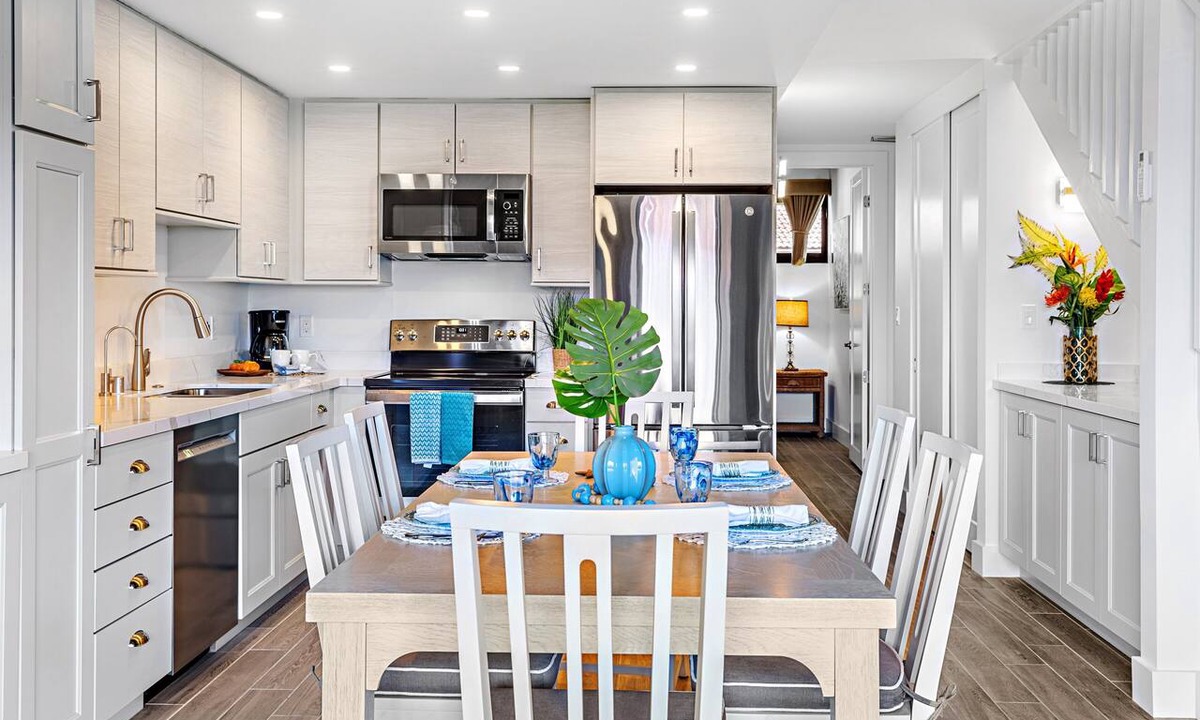 Honokowai Condo | Grand 3bd ocean view condo at pristine resort
