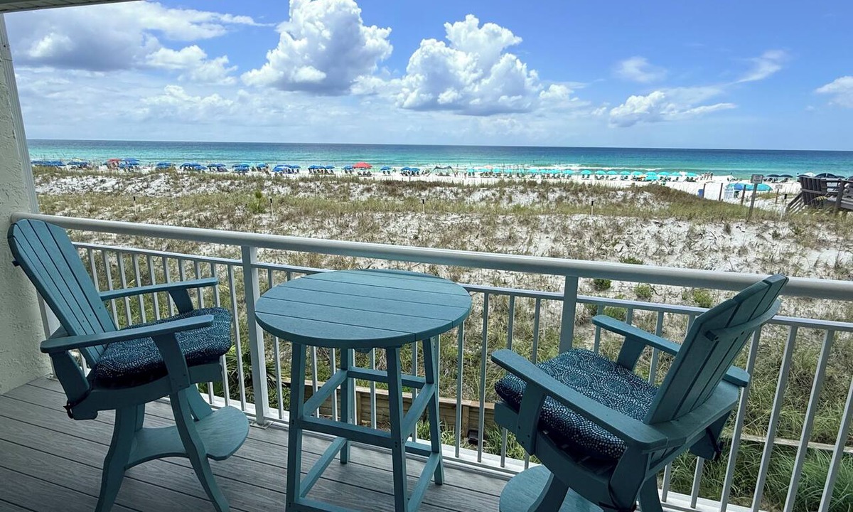 Fort Walton Beach Condo | GULF FRONT CONDO BEACH SERVICE GORGEOUS VIEW RENT 1- 60 NIGHTS AUG - JAN