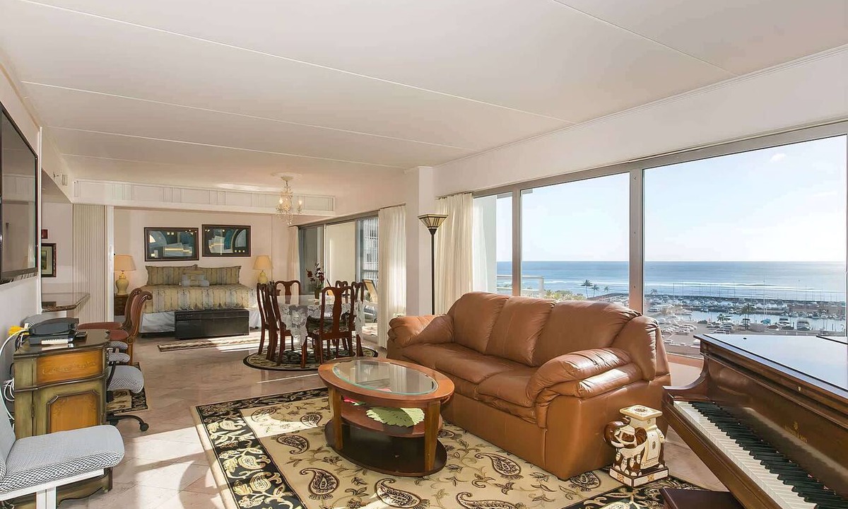 Waikiki Condo | Ilikai 4BR for 12 - Ocean and Marina Views!