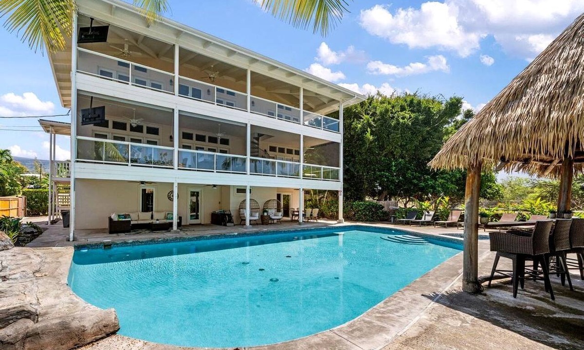 Kailua-Kona House | Incredible Luxury Beach House with Pool, Hot Tub, and Ocean Views in Kailua-Kona, Big Island, Hawaii
