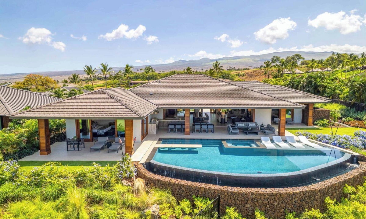 Kamuela House | Kauna'oa 22 Five Bedroom Residence