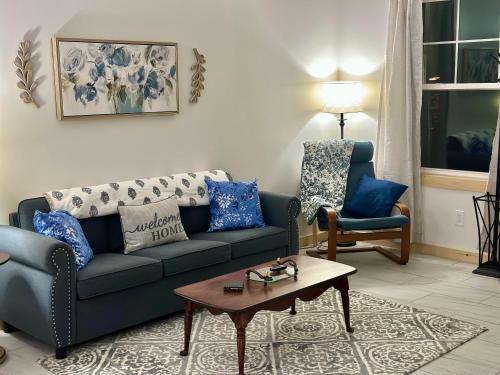 Smithfield Apartment | Kentucky Bay Unit 2