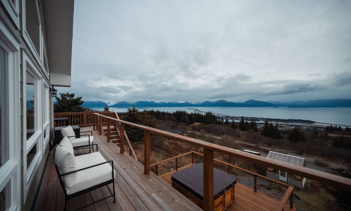 Homer House | Little Bayview Cottage