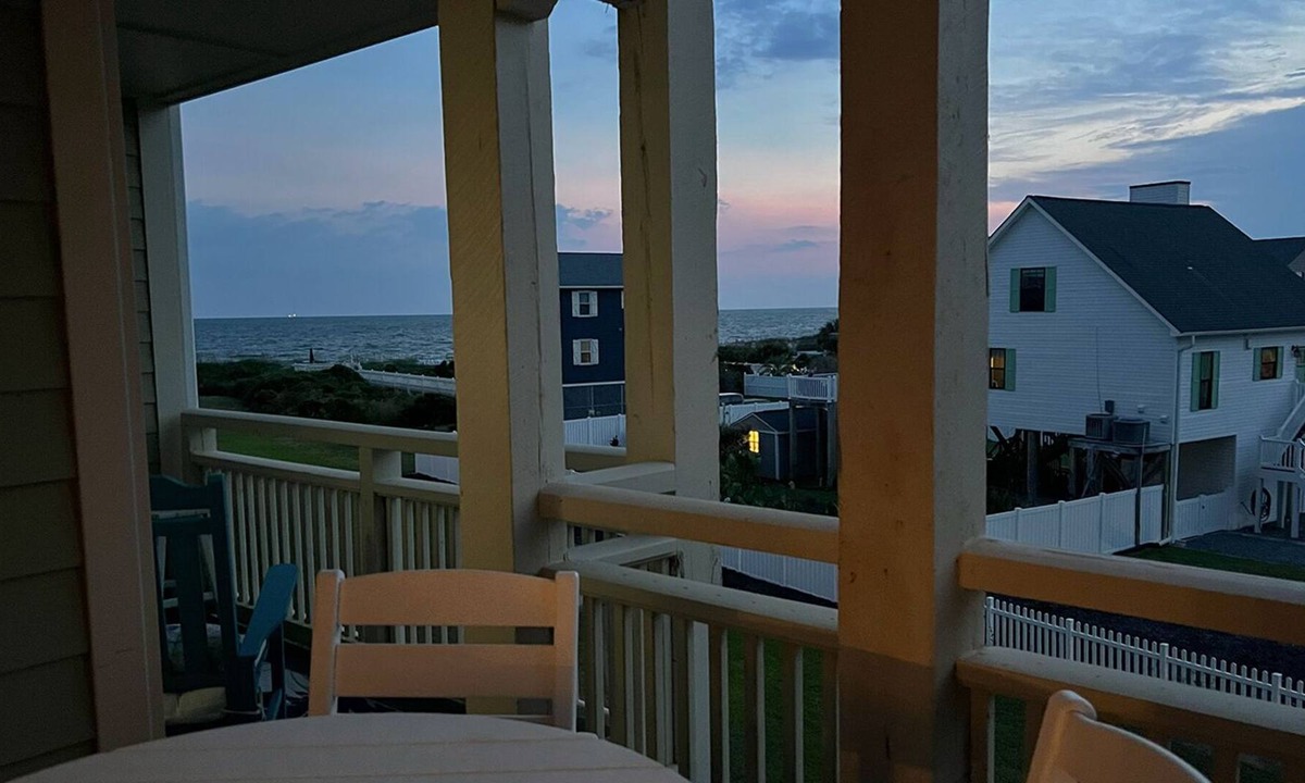 Caswell Beach Condo | Magnificent Second-Floor Ocean-View Condo