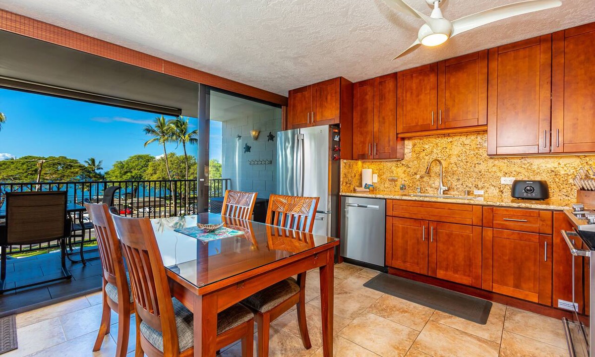 Kihei Condo | Maui Parkshore #412 Ocean View in the Heart of Kihei, Walk to Kamaole Beach