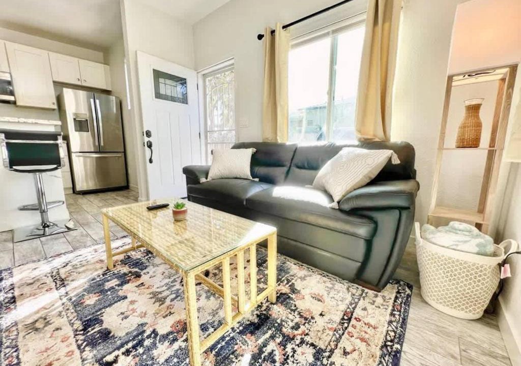 Lincoln Acres Apartment | Modern Hideaway Near Balboa Park & Downtown