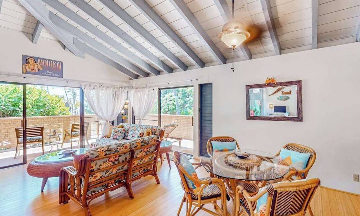 Maunaloa Condo | Molokai Condo with Wraparound Lanai, Pool, Tennis & Hot Tub