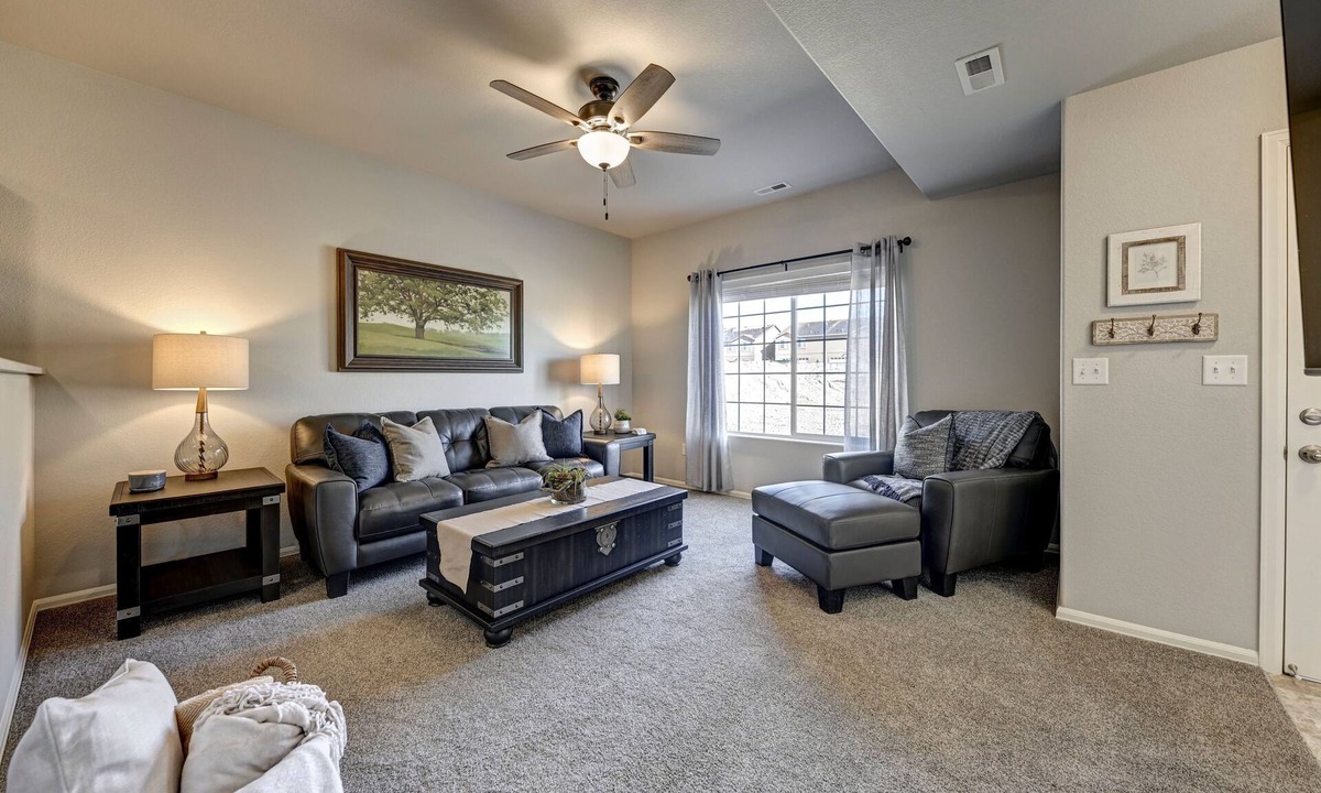 Colorado Springs House | New 3 Bed/2 bath Park facing Townhome