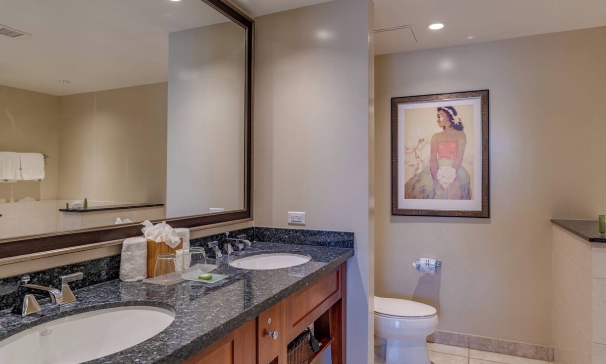 Honokowai Hotel | Oceanfront Maui Retreat close to Alii Kahekili Beach and Honokowai Beach Park