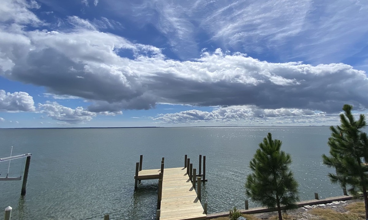 Colington Harbour House | Off Season Reduced Rates! Beautiful waterfront property overlooking the sound