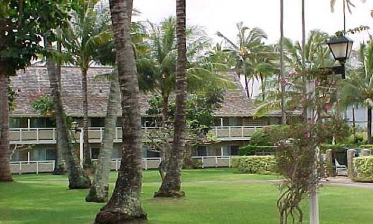 Kapaa Condo | Plantation Hale G-11 - Soak up the Sunshine in Paradise!