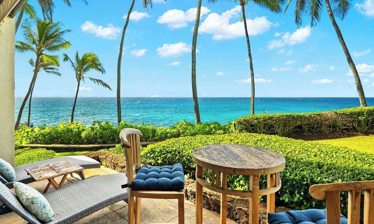 Poipu Condo | Poipu Makai D1 By Parrish Kauai - oceanfront views & watch turtles from your lan