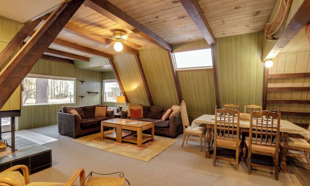 Plumas Eureka Estates Cabin | Quaint + Rustic A-Frame < 5 Mi to Plumas-Eureka!