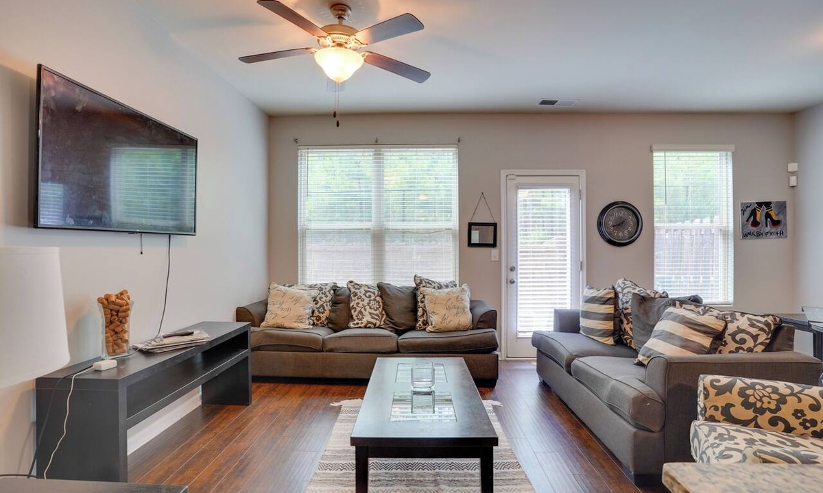 Lithonia House | Quick I-20 Access to Dtwn ATL! Family Gem w/Patio