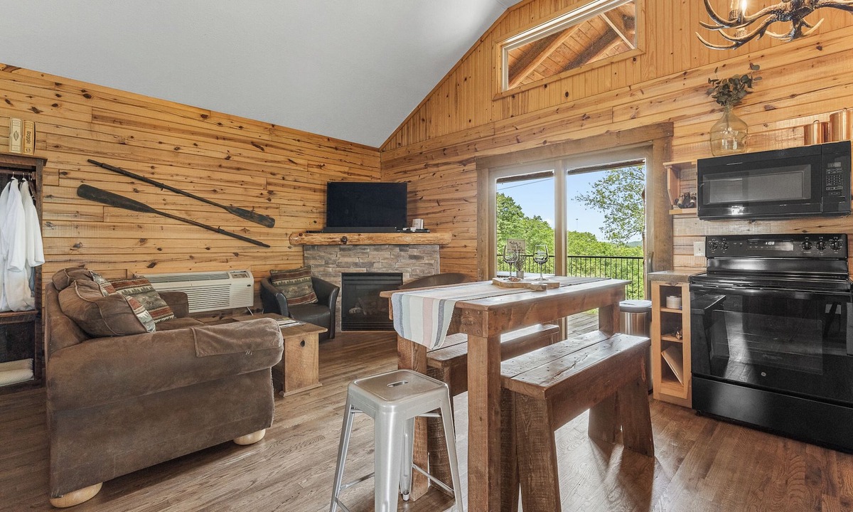 Sylvan Shores Cabin | RELAX, REJUVINATE, REVITALIZE!