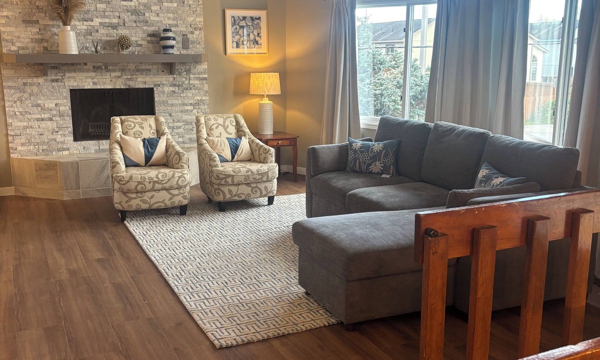 Turnagain House | Relaxing-Retreat, Anchorage Getaway, Cozy & Newly Remodeled