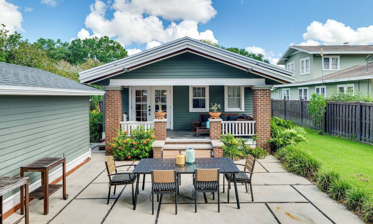 Lakeland House | Renovated, Stylish Retreat w/Patio in Lakeland!