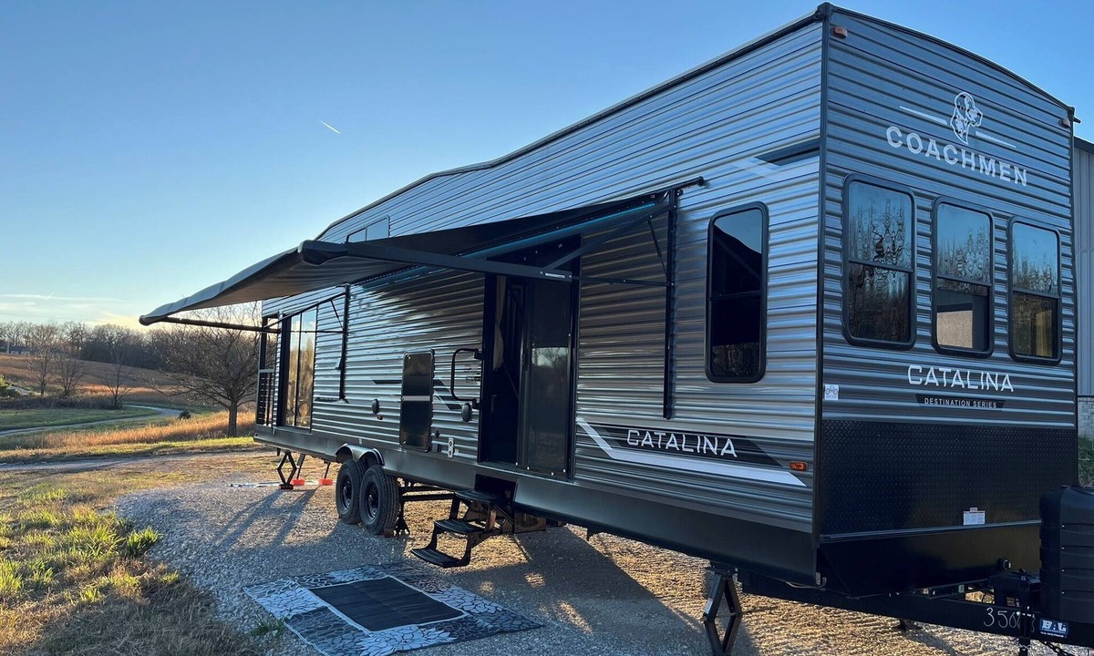 Bentonville House | Scenic NWA Retreat with New Luxury Camper on 15 Acres near XNA and Bentonville