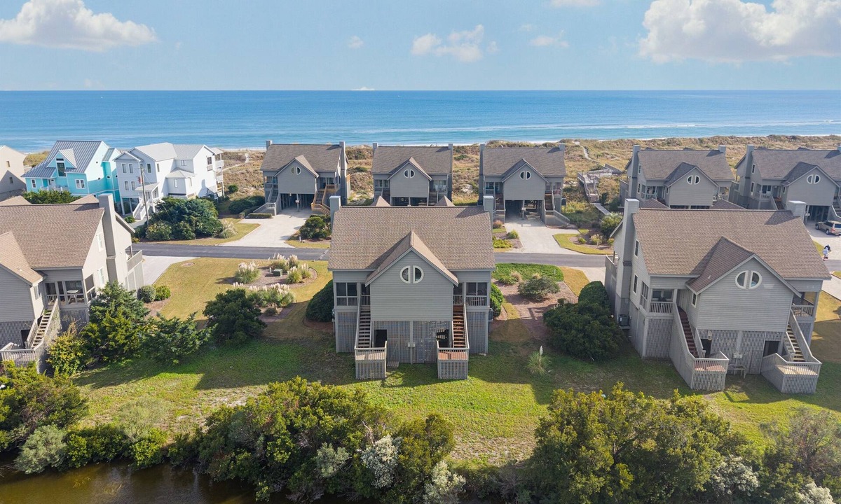 Topsail Beach Villa | Serenity By The Sea - Community Pool, Steps to Beach, King Suite & Bunk Room