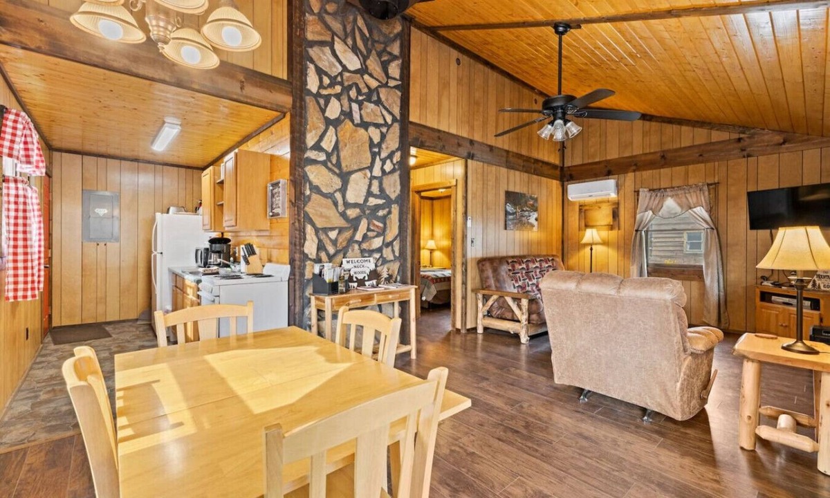 Dillsboro House | SIX Riverfront Properties on the Tuck!
