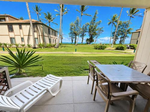 Kapaa House | Stunning Ocean View Condo Pono Kai Resort G106