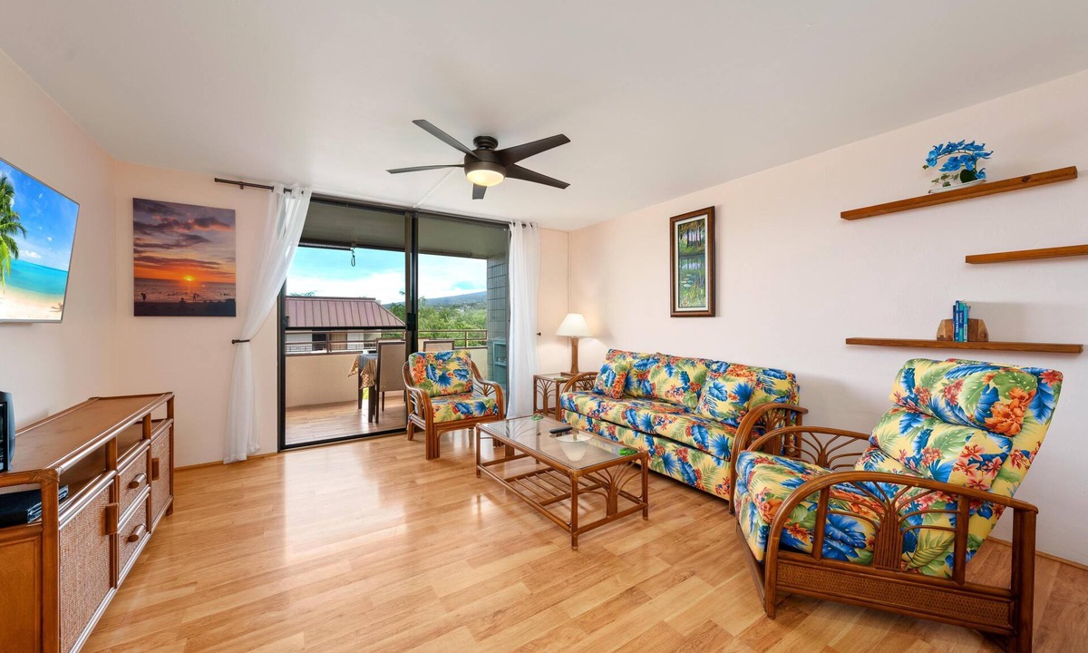 Kahaluu Bay Condo | Summer Deal Kona 2BR Condo Across Magic Sands Beach with Ocean Views