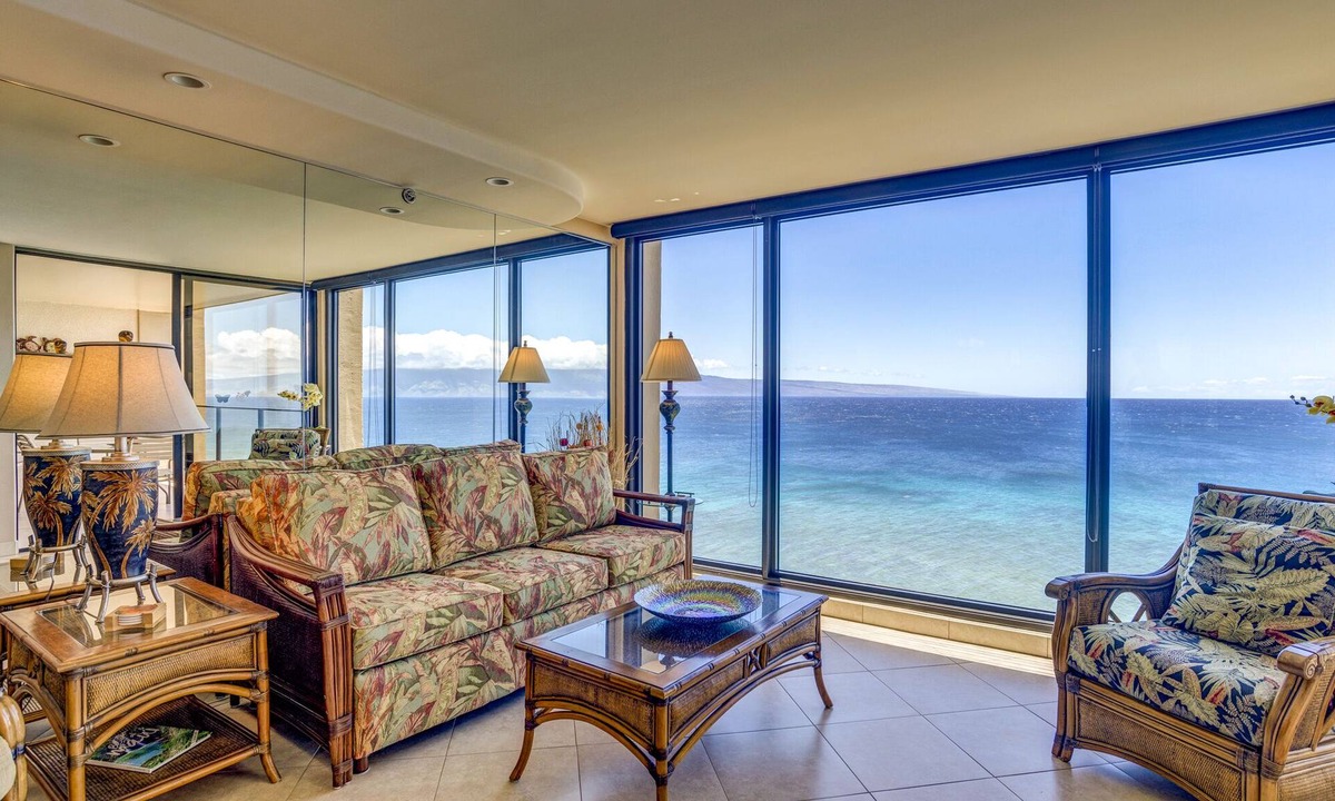 Honokowai Condo | Summer special! Dolphins & Turtles from 11 FLOOR Luxury Condo Ka'anapali Beach!