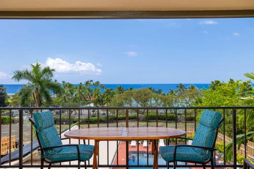 Kahaluu Bay House | Sunset View at Kahaluu Bay Villas