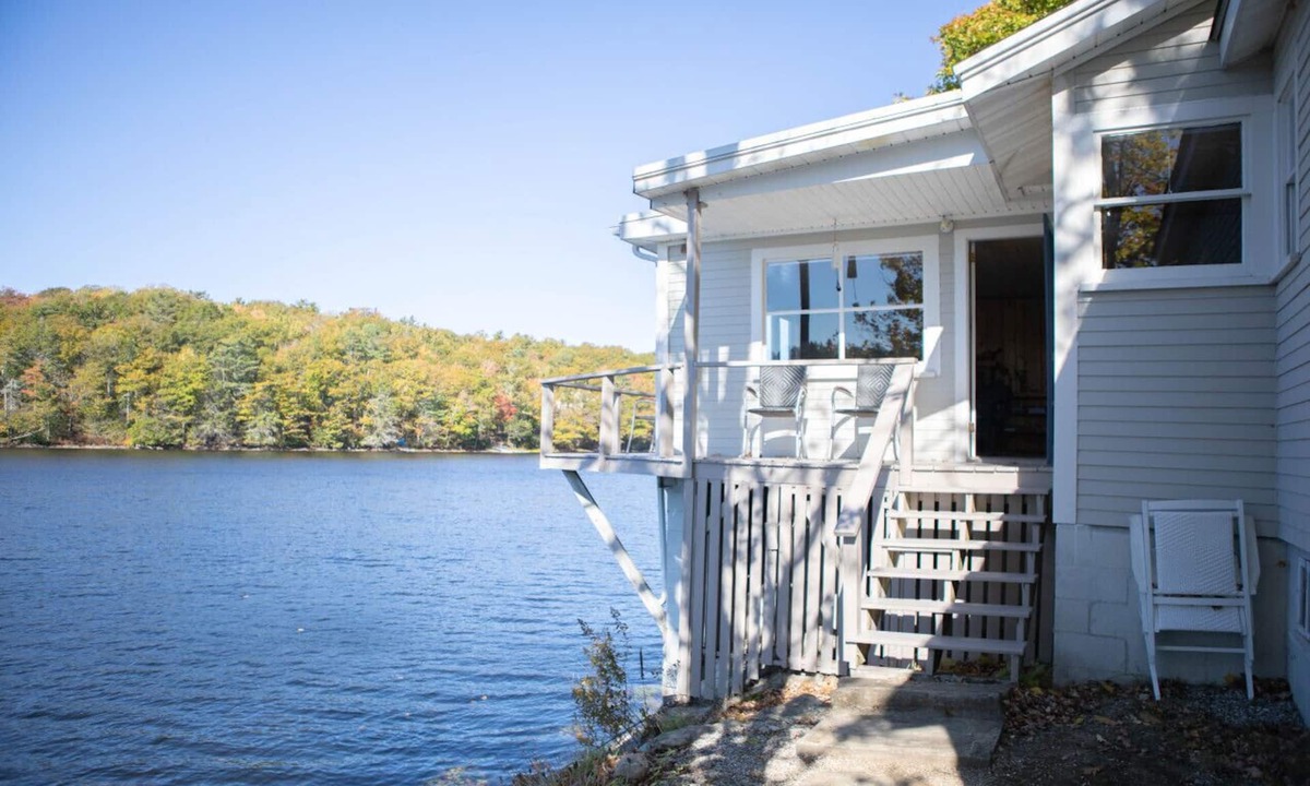 Boothbay House | The Lake House by Sea Maine