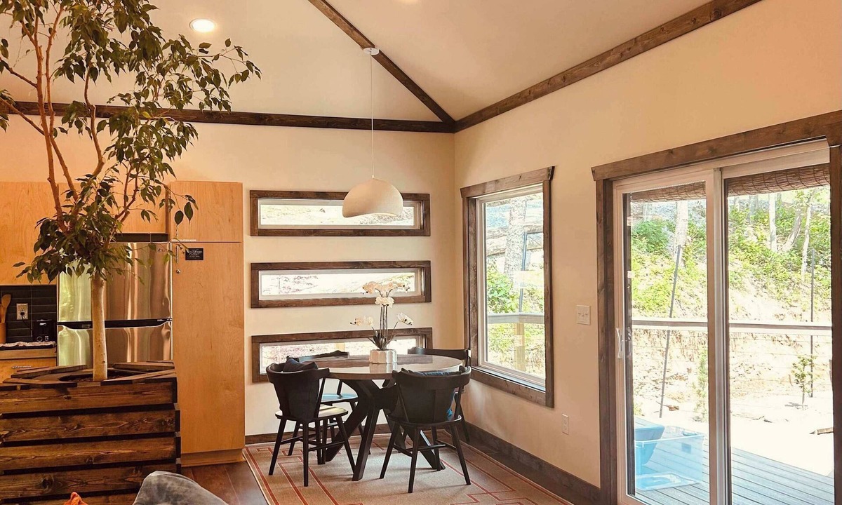 Denniston Cabin | Tranquil Hideaway - Romantic Spa Retreat with Hot Tub and Sauna