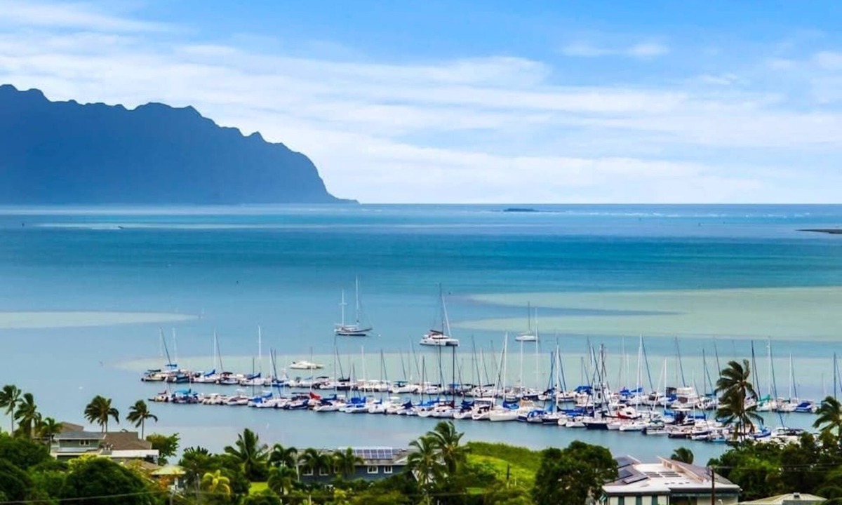Kaneohe House | Two-Story Ocean-View Kaneohe Home with Big Deck