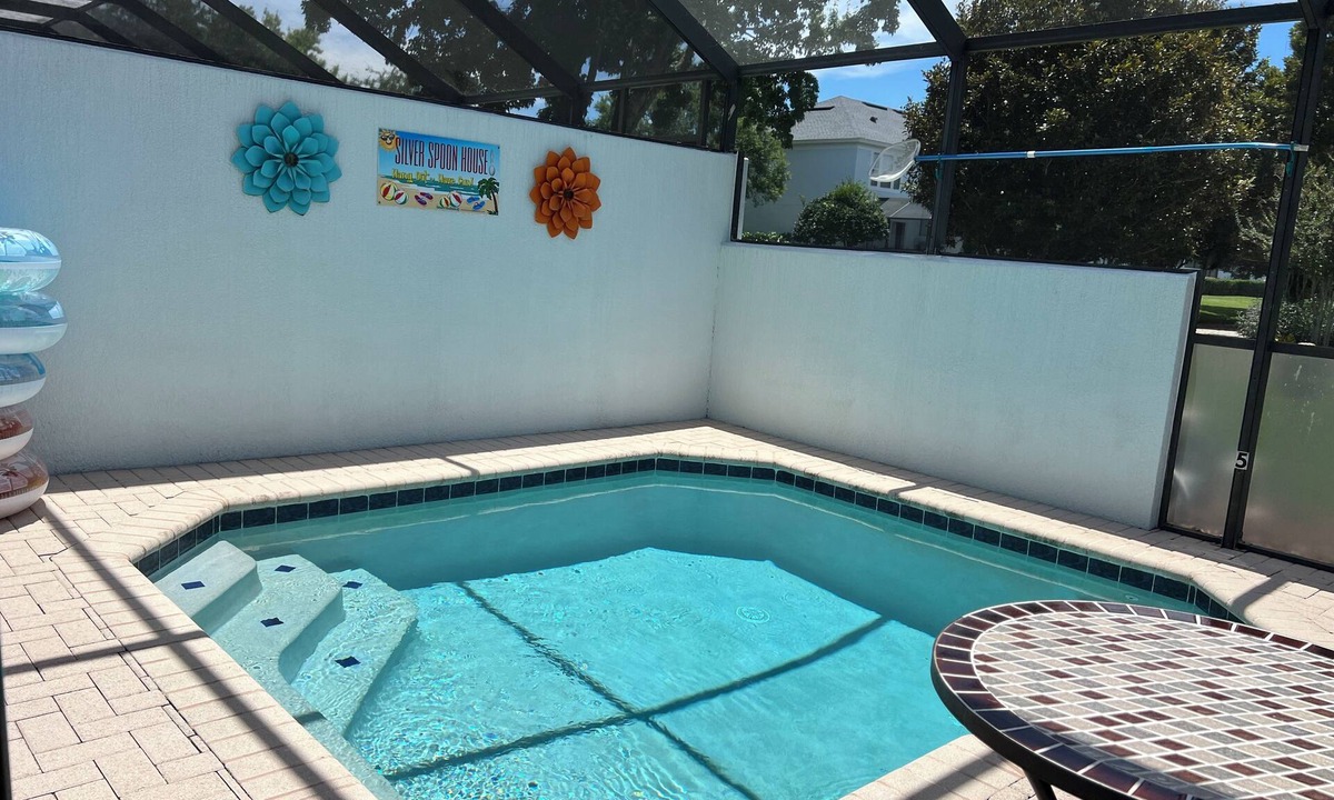 Windsor Hills House | Vacation in the Sun! Spacious 3 Bedroom, 6 minutes from Disney World!
