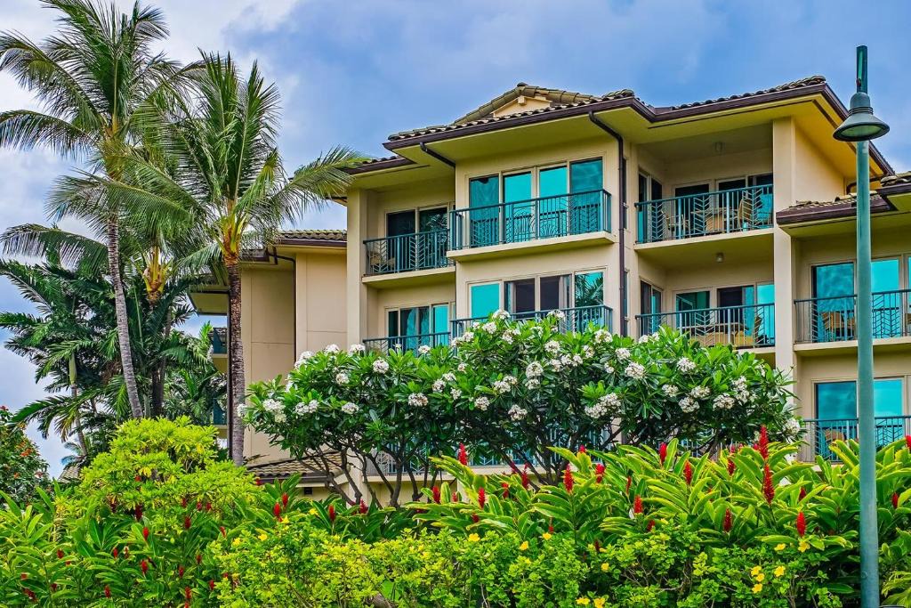 Wailua House | Waipouli Beach Resort E-205