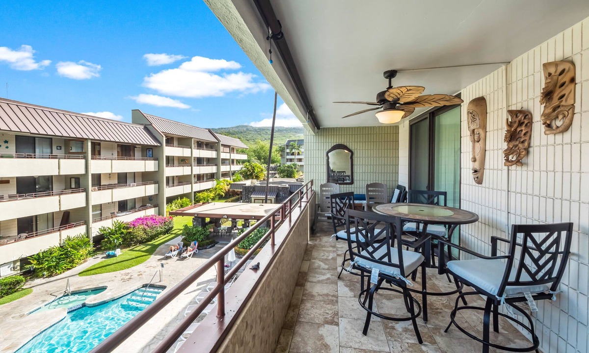 Kahaluu Bay Condo | White Sands Village #217 – The Perfect Tropical Escape! Walk to Beach & Pool